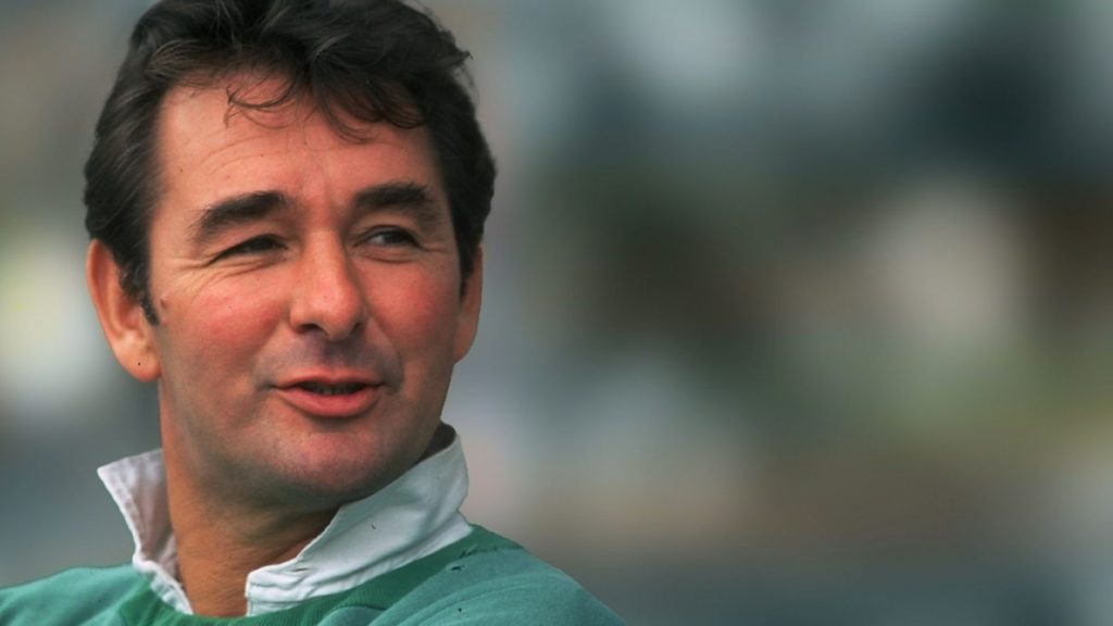 Brian Clough en un estadio