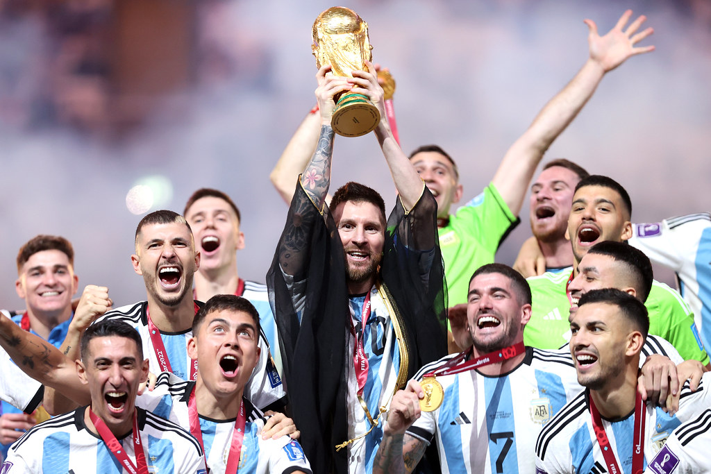 La selección Argentina volvió al título del mundo, sin Maradona, pero con Messi.