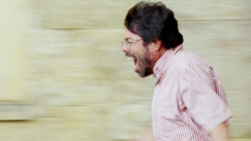 Imagen de “Un poeta” (2025) de Simón Mesa Soto, drama sobre Óscar Restrepo y su obsesión por la poesía. Una de las películas colombianas del siglo XXI